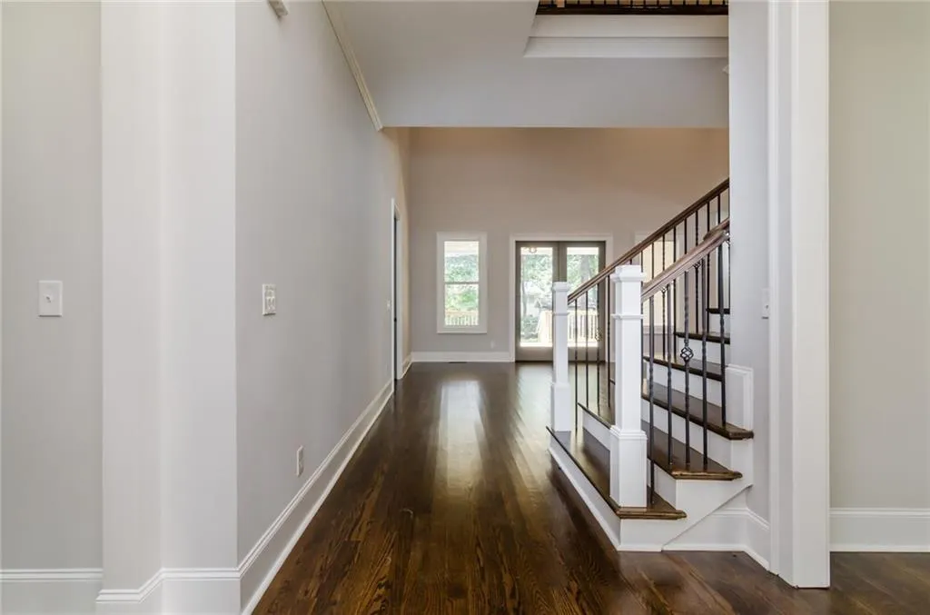 5800 Silver Lane, Sandy Springs, Georgia 30328, 6 Bedrooms Bedrooms, ,4 BathroomsBathrooms,Residential,Sold,5800 Silver Lane,5957699