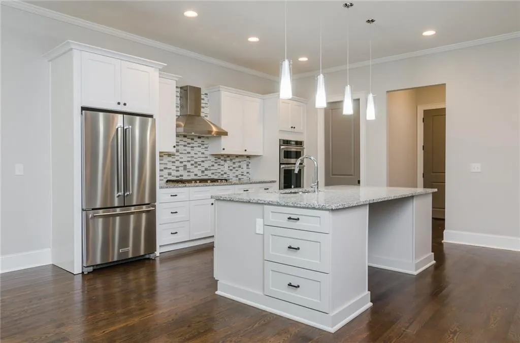 5800 Silver Lane, Sandy Springs, Georgia 30328, 6 Bedrooms Bedrooms, ,4 BathroomsBathrooms,Residential,Sold,5800 Silver Lane,5957699