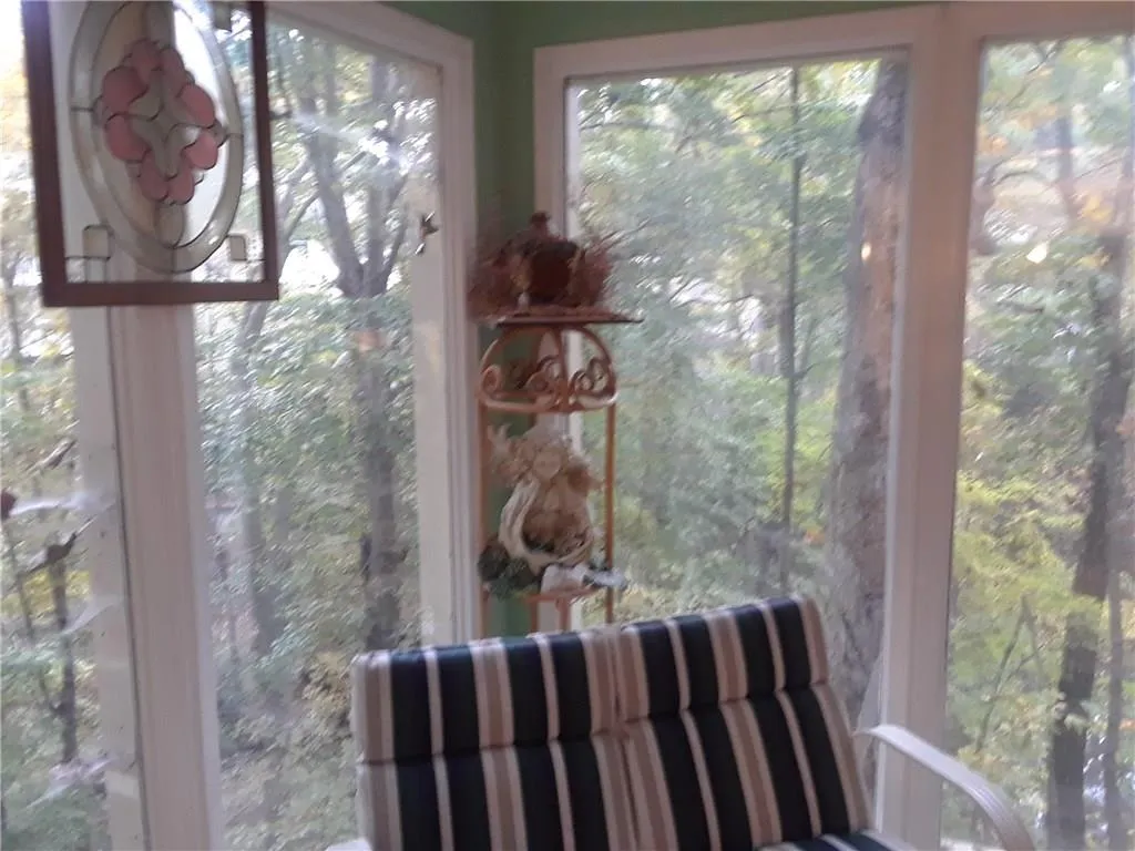 802 Vicksburg Place, Sandy Springs, Georgia 30350, 3 Bedrooms Bedrooms, ,2 BathroomsBathrooms,Residential,Sold,802 Vicksburg Place,5930530