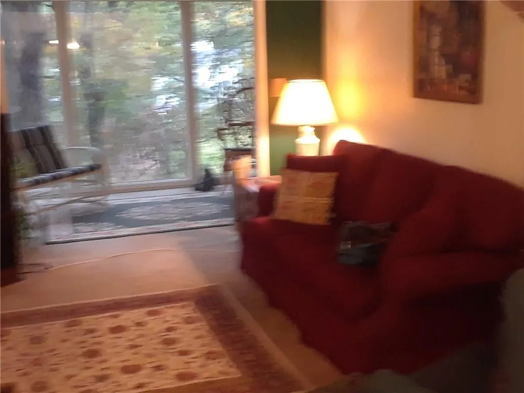 802 Vicksburg Place, Sandy Springs, Georgia 30350, 3 Bedrooms Bedrooms, ,2 BathroomsBathrooms,Residential,Sold,802 Vicksburg Place,5930530