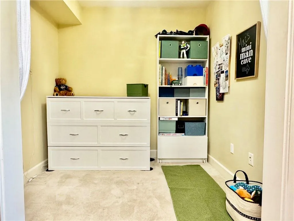 Office/reading room/kids play room