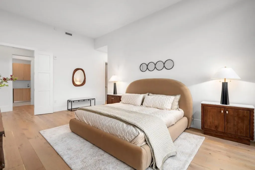 2425 Peachtree Road Ne Unit 1705, Atlanta, Georgia 30305, 3 Bedrooms Bedrooms, 0 ,3 BathroomsBathrooms,Residential,For Sale,2425 Peachtree Road Ne Unit 1705,7763500