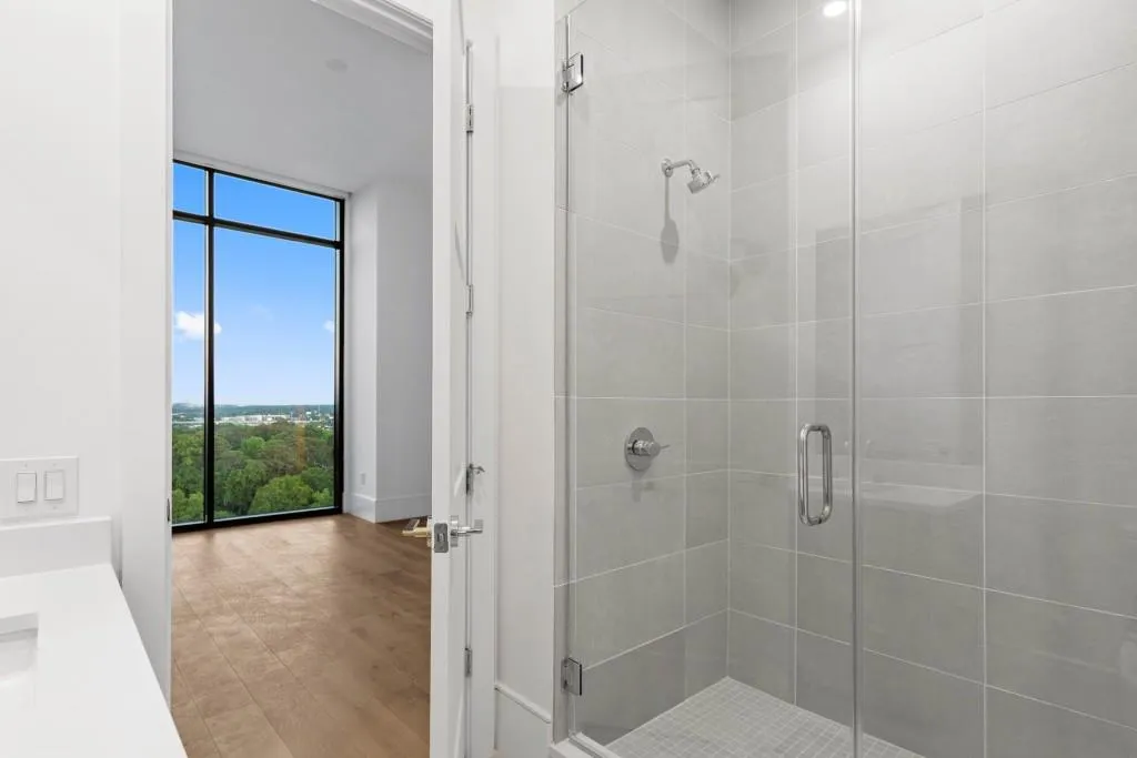 2425 Peachtree Road Ne Unit 1705, Atlanta, Georgia 30305, 3 Bedrooms Bedrooms, 0 ,3 BathroomsBathrooms,Residential,For Sale,2425 Peachtree Road Ne Unit 1705,7763500