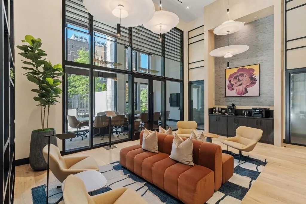 2425 Peachtree Road Ne Unit 1705, Atlanta, Georgia 30305, 3 Bedrooms Bedrooms, 0 ,3 BathroomsBathrooms,Residential,For Sale,2425 Peachtree Road Ne Unit 1705,7763500
