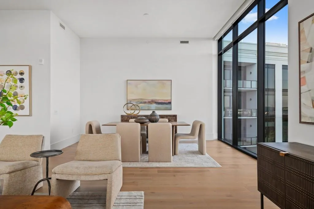 2425 Peachtree Road Ne Unit 1705, Atlanta, Georgia 30305, 3 Bedrooms Bedrooms, 0 ,3 BathroomsBathrooms,Residential,For Sale,2425 Peachtree Road Ne Unit 1705,7763500