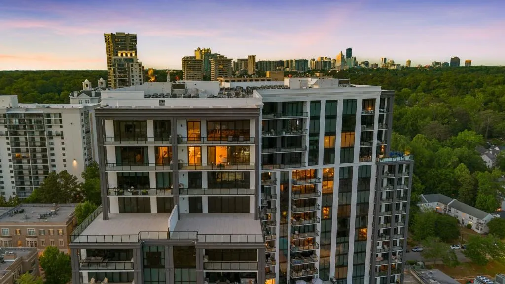 2425 Peachtree Road Ne Unit 1705, Atlanta, Georgia 30305, 3 Bedrooms Bedrooms, 0 ,3 BathroomsBathrooms,Residential,For Sale,2425 Peachtree Road Ne Unit 1705,7763500