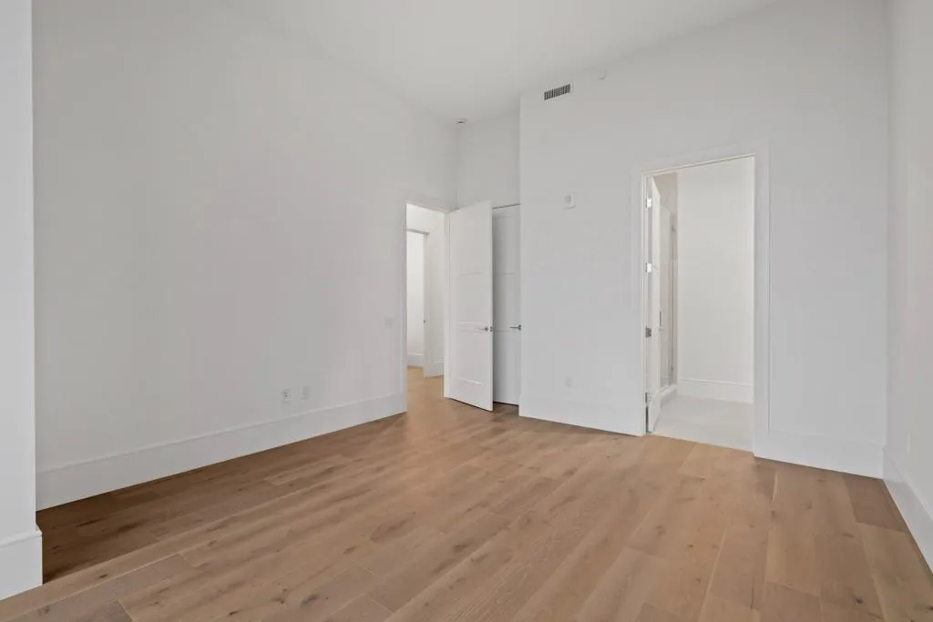 2425 Peachtree Road Ne Unit 1705, Atlanta, Georgia 30305, 3 Bedrooms Bedrooms, 0 ,3 BathroomsBathrooms,Residential,For Sale,2425 Peachtree Road Ne Unit 1705,7763500