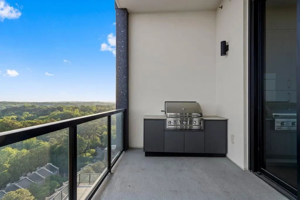 2425 Peachtree Road Ne Unit 1705, Atlanta, Georgia 30305, 3 Bedrooms Bedrooms, 0 ,3 BathroomsBathrooms,Residential,For Sale,2425 Peachtree Road Ne Unit 1705,7763500