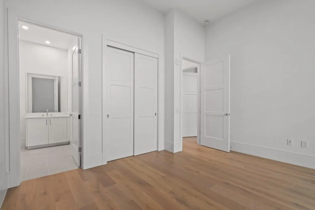 2425 Peachtree Road Ne Unit 1705, Atlanta, Georgia 30305, 3 Bedrooms Bedrooms, 0 ,3 BathroomsBathrooms,Residential,For Sale,2425 Peachtree Road Ne Unit 1705,7763500