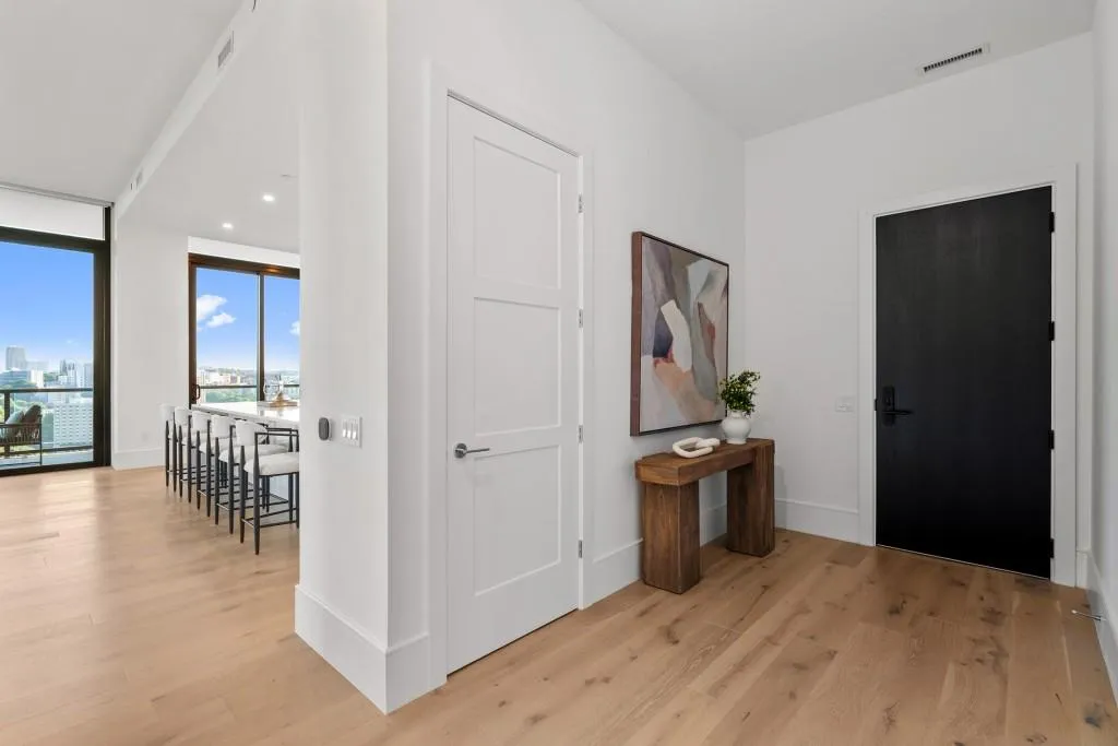 2425 Peachtree Road Ne Unit 1705, Atlanta, Georgia 30305, 3 Bedrooms Bedrooms, 0 ,3 BathroomsBathrooms,Residential,For Sale,2425 Peachtree Road Ne Unit 1705,7763500