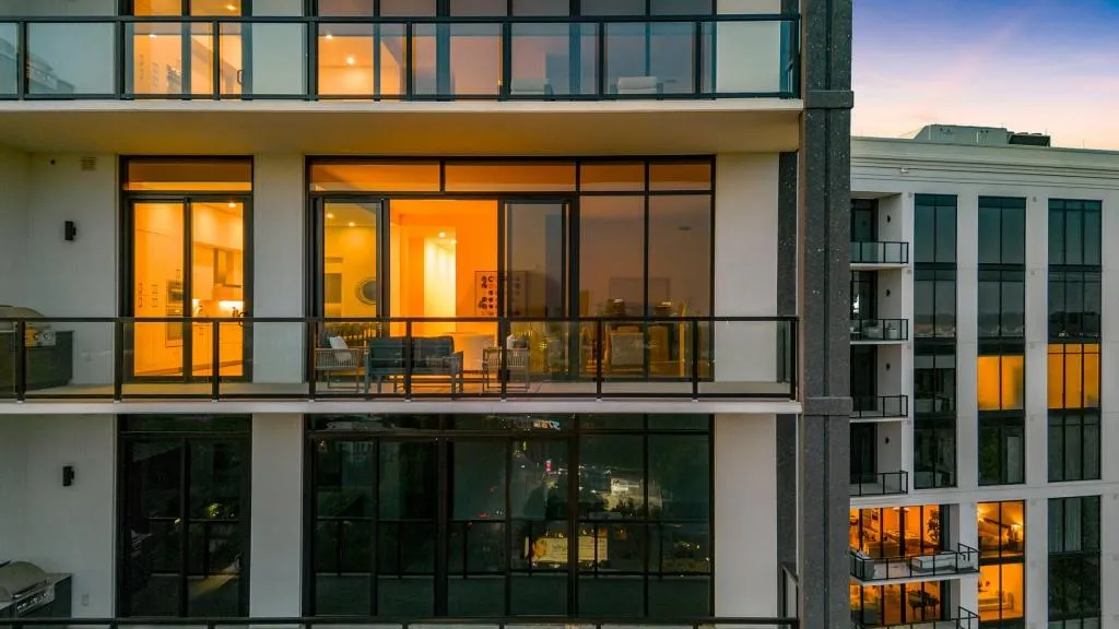 2425 Peachtree Road Ne Unit 1705, Atlanta, Georgia 30305, 3 Bedrooms Bedrooms, 0 ,3 BathroomsBathrooms,Residential,For Sale,2425 Peachtree Road Ne Unit 1705,7763500
