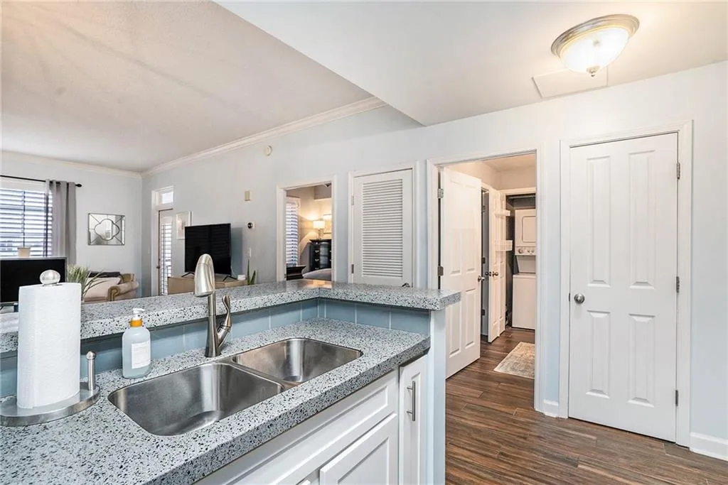 1101 Ne Juniper Street Unit 616, Atlanta, Georgia 30309, 1 Bedroom Bedrooms, 0 ,1 BathroomBathrooms,Residential,For Sale,1101 Ne Juniper Street Unit 616,7673014
