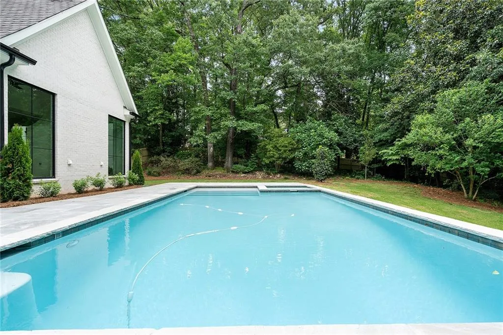 5110 Marbury, Sandy Springs, Georgia 30327, 6 Bedrooms Bedrooms, ,6 BathroomsBathrooms,Residential,Sold,5110 Marbury,6856782