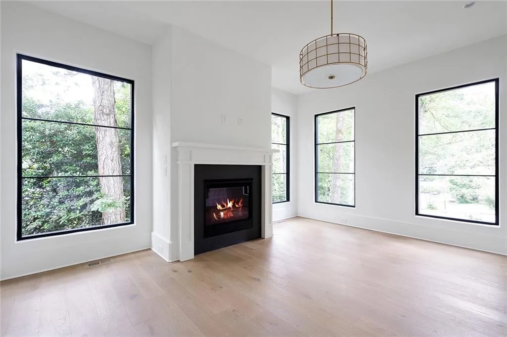 5110 Marbury, Sandy Springs, Georgia 30327, 6 Bedrooms Bedrooms, ,6 BathroomsBathrooms,Residential,Sold,5110 Marbury,6856782