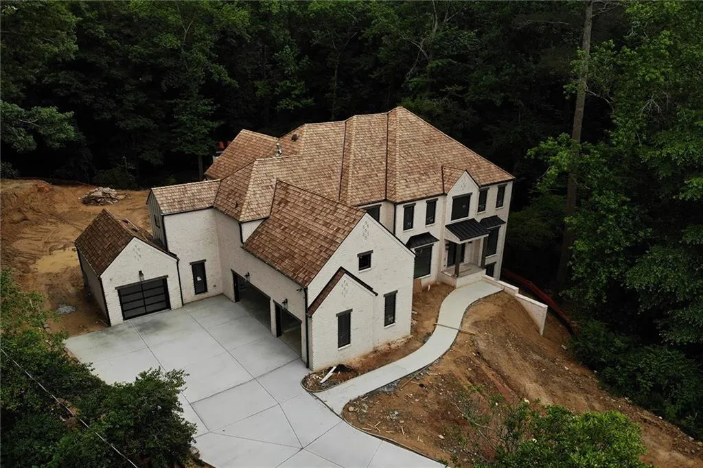 5110 Marbury, Sandy Springs, Georgia 30327, 6 Bedrooms Bedrooms, ,6 BathroomsBathrooms,Residential,Sold,5110 Marbury,6856782