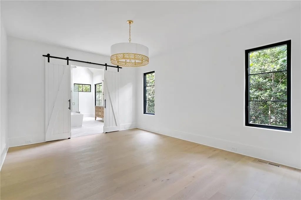 5110 Marbury, Sandy Springs, Georgia 30327, 6 Bedrooms Bedrooms, ,6 BathroomsBathrooms,Residential,Sold,5110 Marbury,6856782