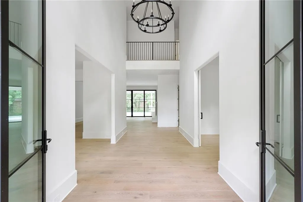 5110 Marbury, Sandy Springs, Georgia 30327, 6 Bedrooms Bedrooms, ,6 BathroomsBathrooms,Residential,Sold,5110 Marbury,6856782