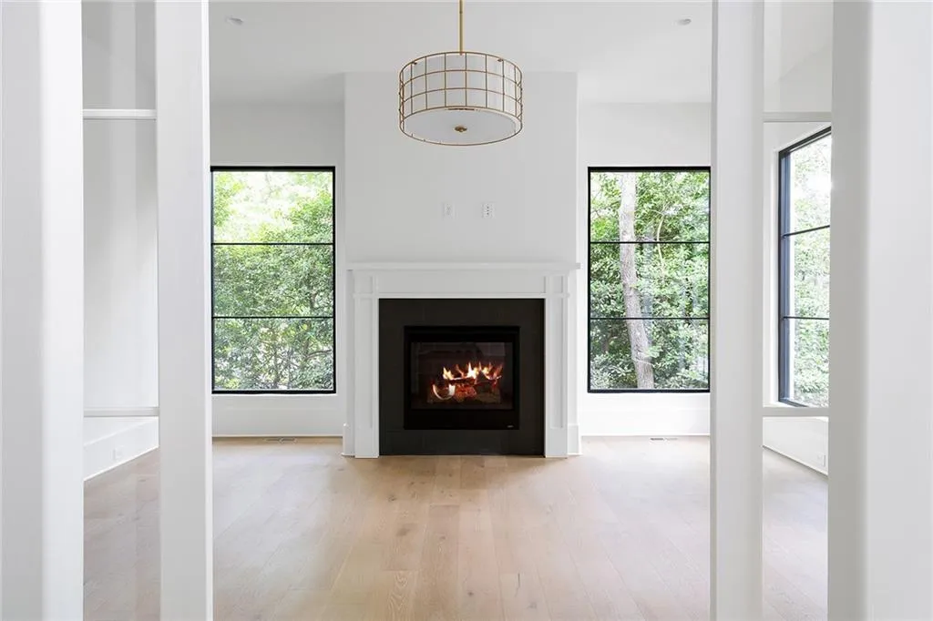 5110 Marbury, Sandy Springs, Georgia 30327, 6 Bedrooms Bedrooms, ,6 BathroomsBathrooms,Residential,Sold,5110 Marbury,6856782