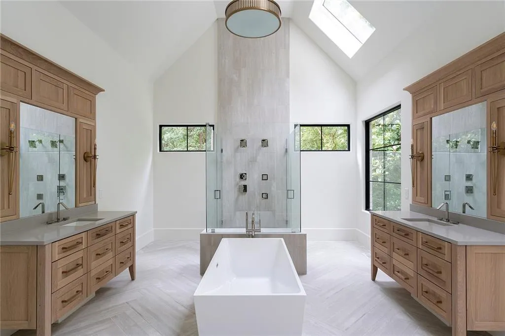 5110 Marbury, Sandy Springs, Georgia 30327, 6 Bedrooms Bedrooms, ,6 BathroomsBathrooms,Residential,Sold,5110 Marbury,6856782