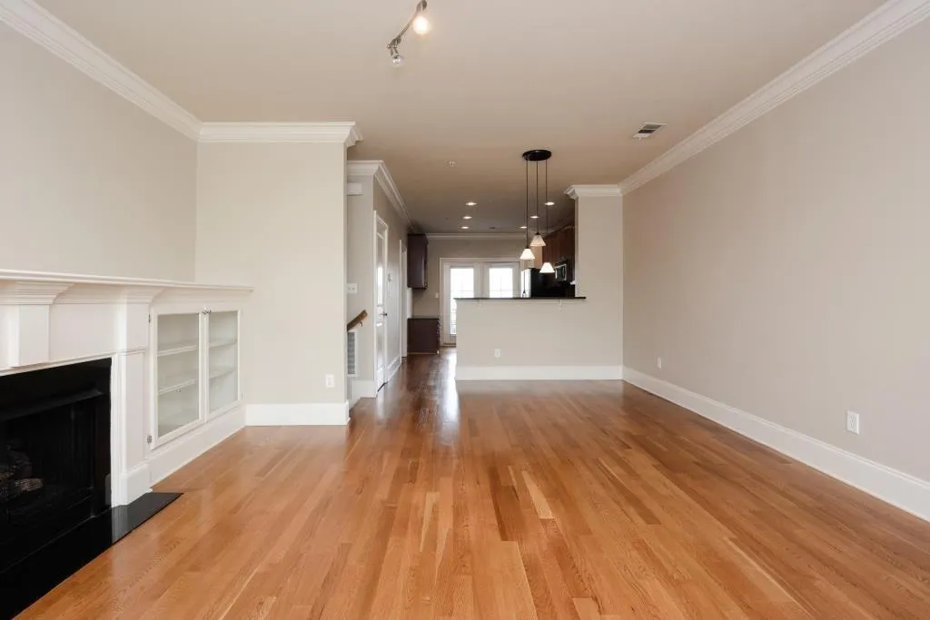 325 Le Gran Bend, Atlanta, Georgia 30328, 2 Bedrooms Bedrooms, ,2 BathroomsBathrooms,Residential,Sold,325 Le Gran Bend,5738596