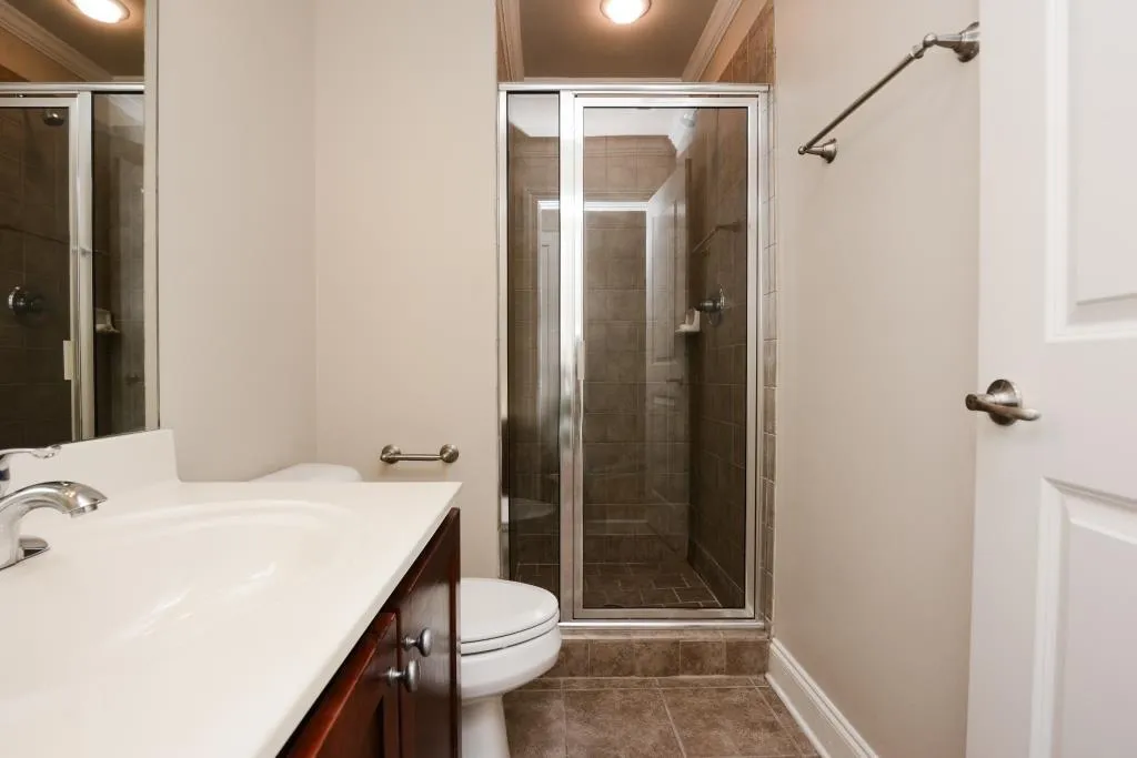 325 Le Gran Bend, Atlanta, Georgia 30328, 2 Bedrooms Bedrooms, ,2 BathroomsBathrooms,Residential,Sold,325 Le Gran Bend,5738596