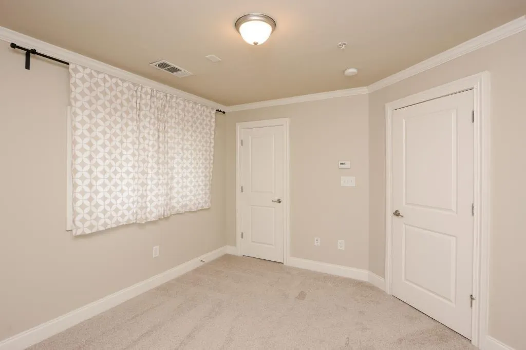 325 Le Gran Bend, Atlanta, Georgia 30328, 2 Bedrooms Bedrooms, ,2 BathroomsBathrooms,Residential,Sold,325 Le Gran Bend,5738596