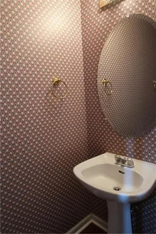 1170