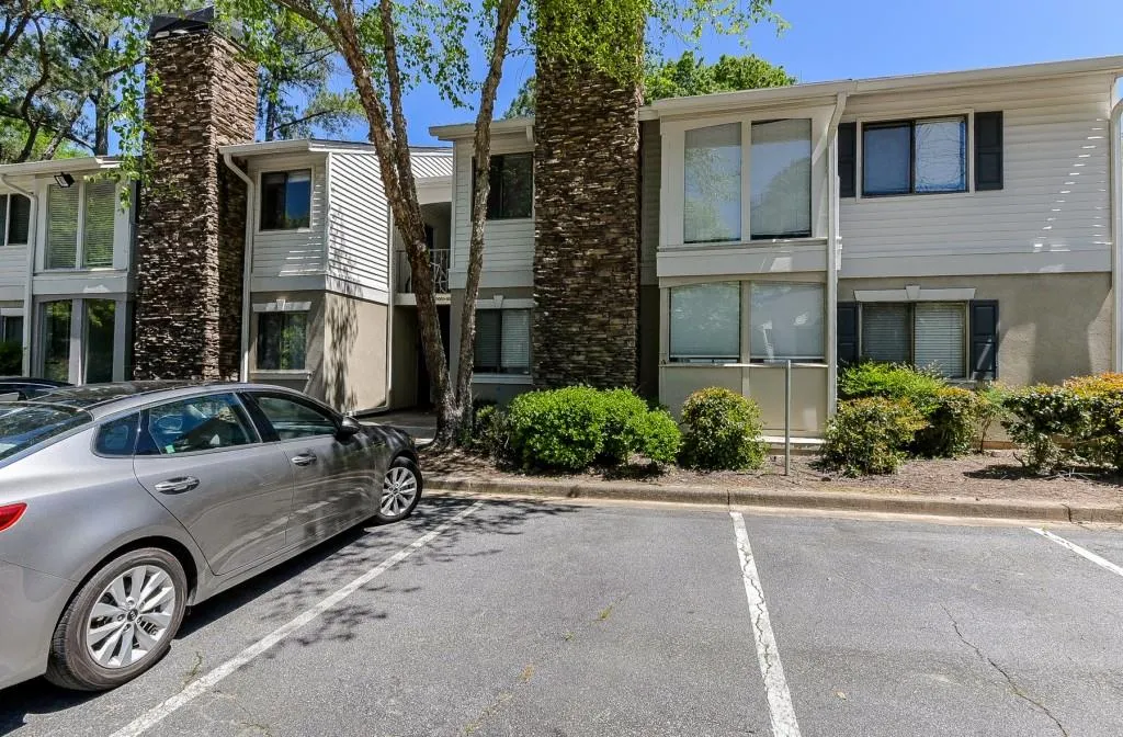 9005 Wingate Way, Sandy Springs, Georgia 30350, 1 Bedroom Bedrooms, ,1 BathroomBathrooms,Residential,Sold,9005 Wingate Way,6542498
