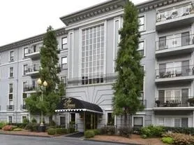 3203 Lenox Road Ne Unit 2, Atlanta, Georgia 30324, 2 Bedrooms Bedrooms, ,2 BathroomsBathrooms,Residential,Sold,3203 Lenox Road Ne Unit 2,5698656