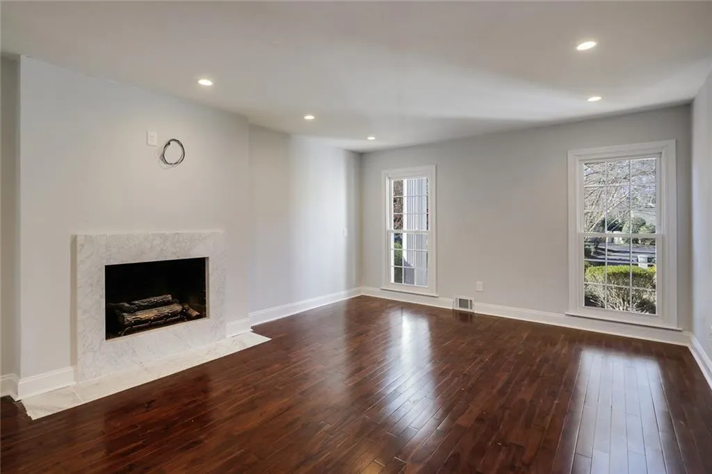 7535 Chaparral Drive, Atlanta, Georgia 30350, 5 Bedrooms Bedrooms, ,3 BathroomsBathrooms,Residential,Sold,7535 Chaparral Drive,5625383