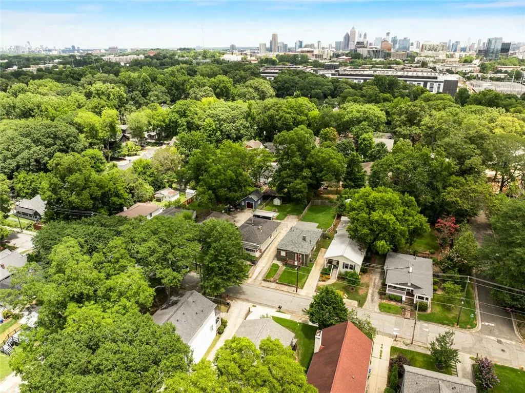974 Rice Street Nw, Atlanta, Georgia 30318, 3 Bedrooms Bedrooms, ,2 BathroomsBathrooms,Residential,For Sale,974 Rice Street Nw,7625538