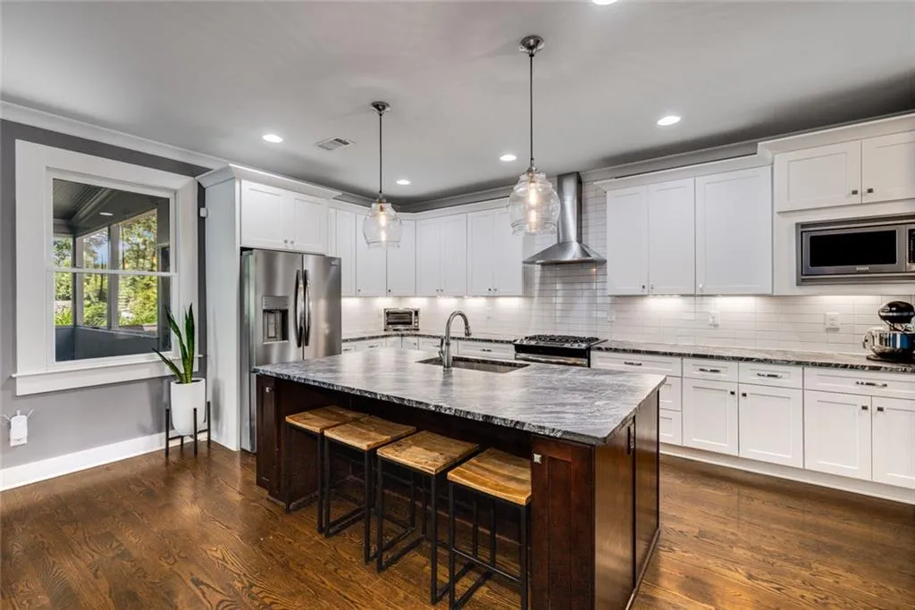 974 Rice Street Nw, Atlanta, Georgia 30318, 3 Bedrooms Bedrooms, ,2 BathroomsBathrooms,Residential,For Sale,974 Rice Street Nw,7625538