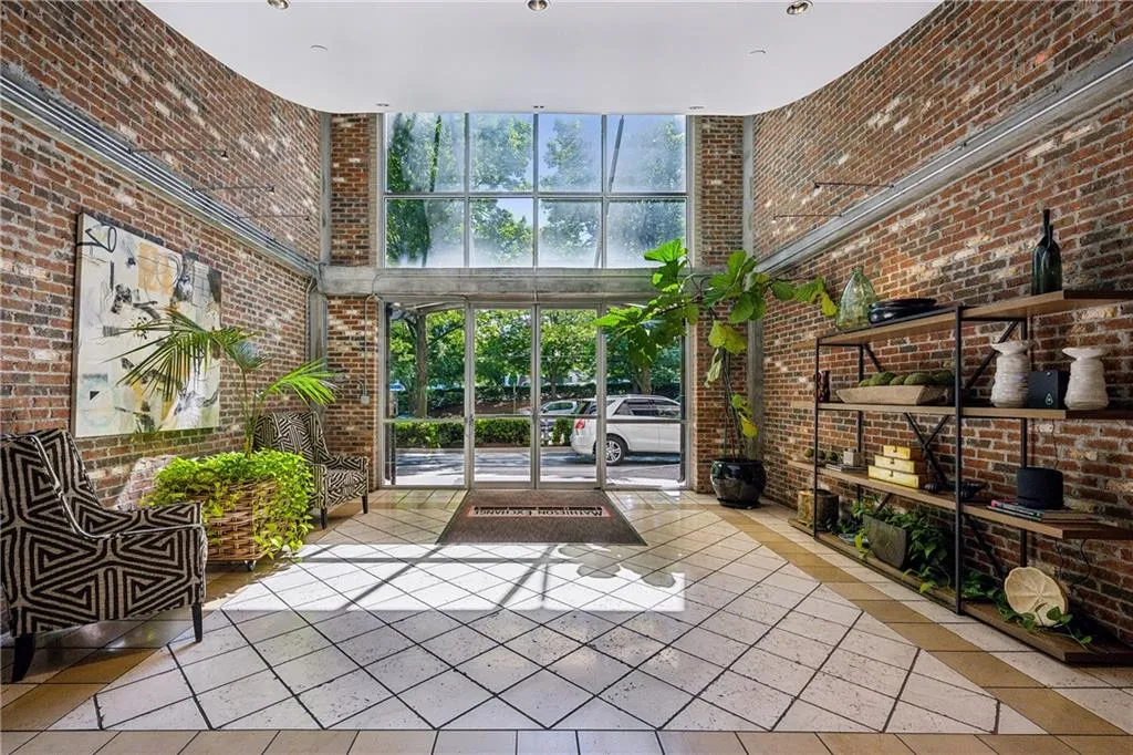 3180 Mathieson Drive Ne Unit 1001, Atlanta, Georgia 30305, 2 Bedrooms Bedrooms, ,2 BathroomsBathrooms,Residential,For Sale,3180 Mathieson Drive Ne Unit 1001,7575942