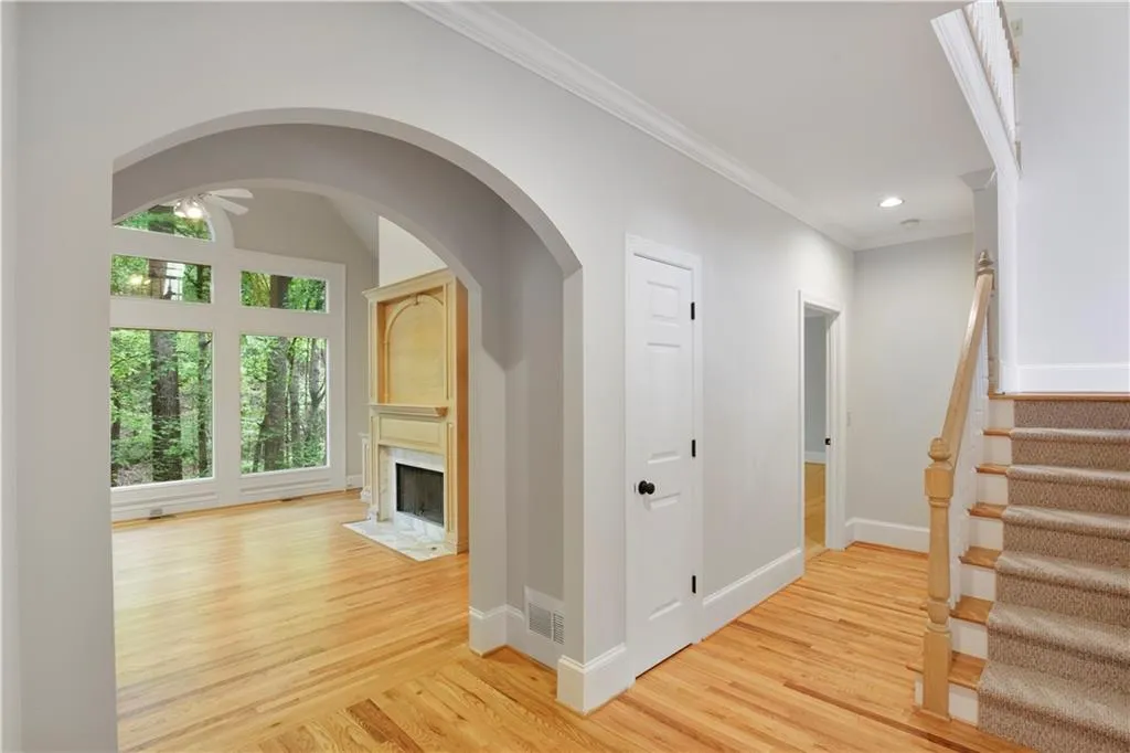 430 Hadley Court, Sandy Springs, Georgia 30350, 5 Bedrooms Bedrooms, ,5 BathroomsBathrooms,Residential,Sold,430 Hadley Court,7213917