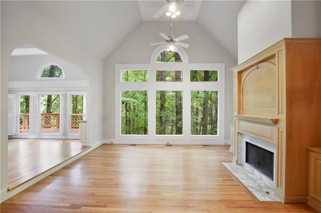 430 Hadley Court, Sandy Springs, Georgia 30350, 5 Bedrooms Bedrooms, ,5 BathroomsBathrooms,Residential,Sold,430 Hadley Court,7213917