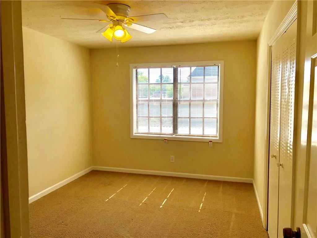 330 Winding River Drive Unit I, Atlanta, Georgia 30350, 3 Bedrooms Bedrooms, ,2 BathroomsBathrooms,Residential,Sold,330 Winding River Drive Unit I,6057887