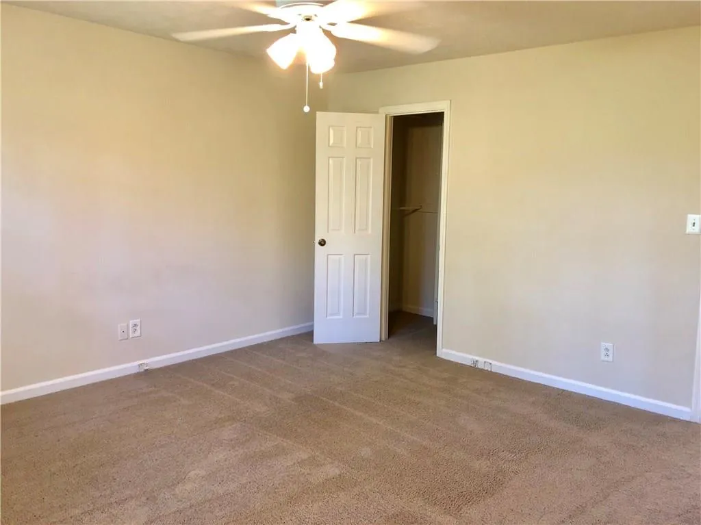 330 Winding River Drive Unit I, Atlanta, Georgia 30350, 3 Bedrooms Bedrooms, ,2 BathroomsBathrooms,Residential,Sold,330 Winding River Drive Unit I,6057887