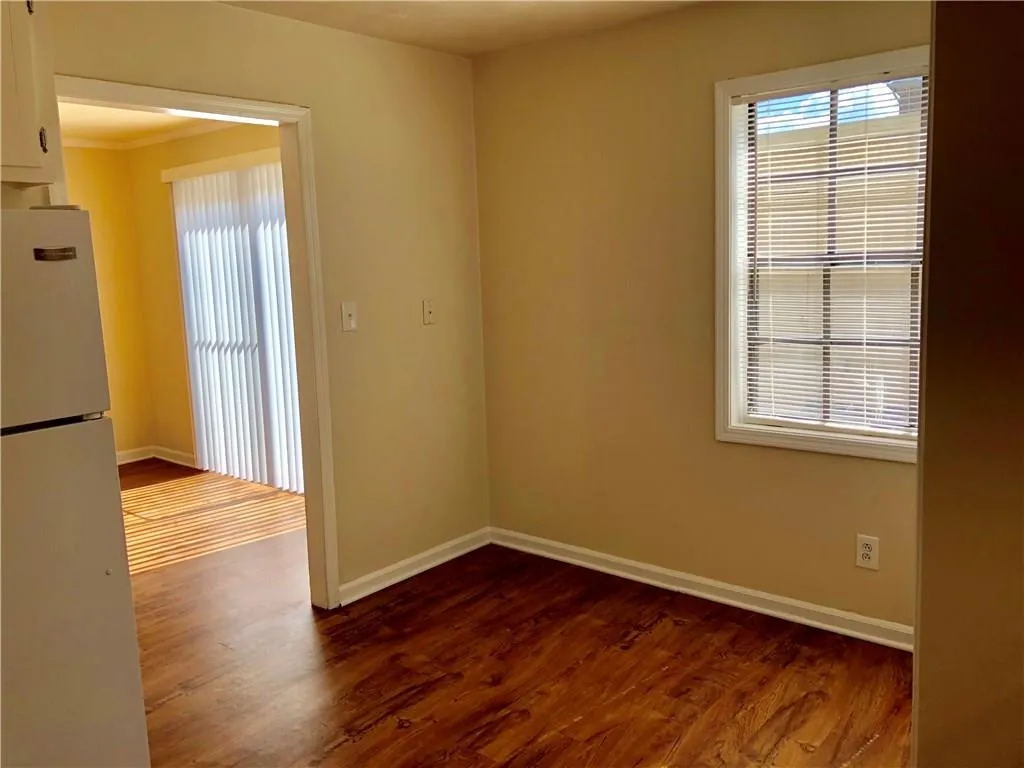 330 Winding River Drive Unit I, Atlanta, Georgia 30350, 3 Bedrooms Bedrooms, ,2 BathroomsBathrooms,Residential,Sold,330 Winding River Drive Unit I,6057887