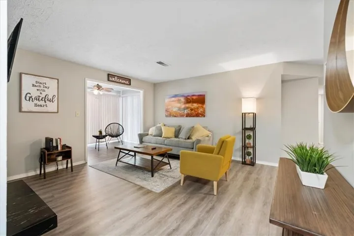 2102 Augusta Drive Se Unit 21, Marietta, Georgia 30067
