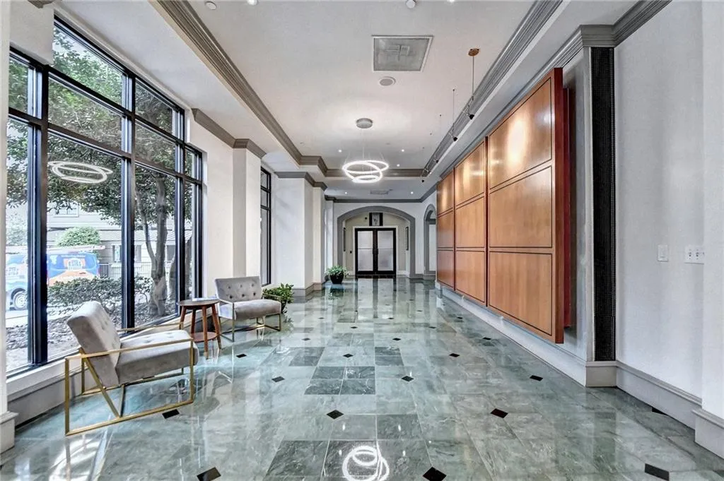 795 Hammond Drive Unit 201, Atlanta, Georgia 30328, 2 Bedrooms Bedrooms, ,1 BathroomBathrooms,Residential,Sold,795 Hammond Drive Unit 201,7208733
