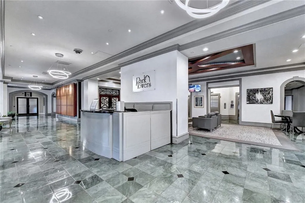 795 Hammond Drive Unit 201, Atlanta, Georgia 30328, 2 Bedrooms Bedrooms, ,1 BathroomBathrooms,Residential,Sold,795 Hammond Drive Unit 201,7208733