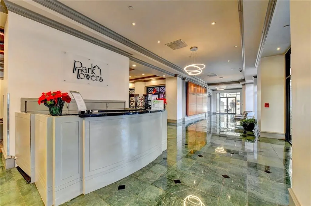 795 Hammond Drive Unit 201, Atlanta, Georgia 30328, 2 Bedrooms Bedrooms, ,1 BathroomBathrooms,Residential,Sold,795 Hammond Drive Unit 201,7208733