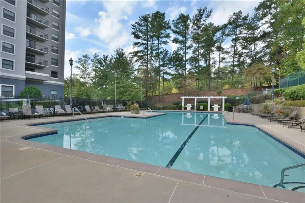 795 Hammond Drive Unit 201, Atlanta, Georgia 30328, 2 Bedrooms Bedrooms, ,1 BathroomBathrooms,Residential,Sold,795 Hammond Drive Unit 201,7208733