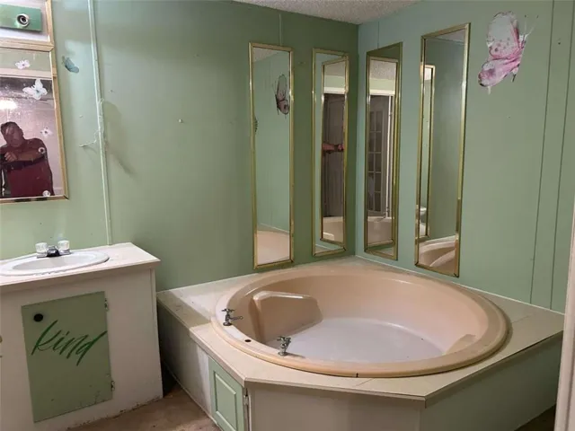 1170