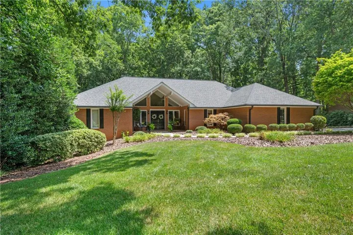 11740 Mountain Laurel Drive, Roswell, Georgia 30075