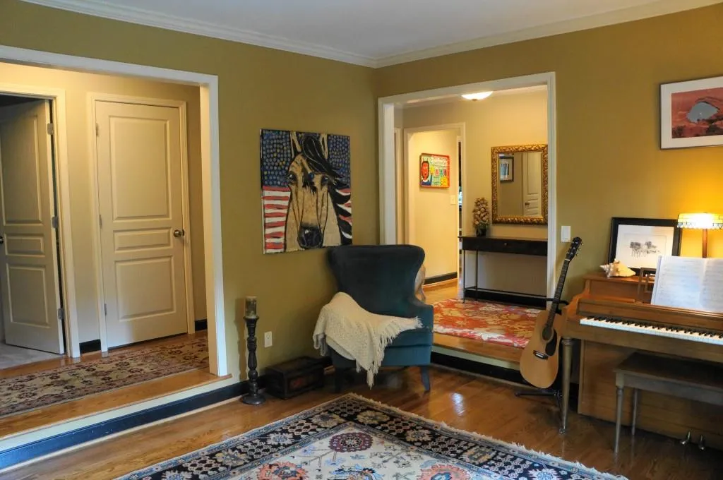 6245 Mountain Brook Lane, Atlanta, Georgia 30328, 4 Bedrooms Bedrooms, ,2 BathroomsBathrooms,Residential,Sold,6245 Mountain Brook Lane,5705999