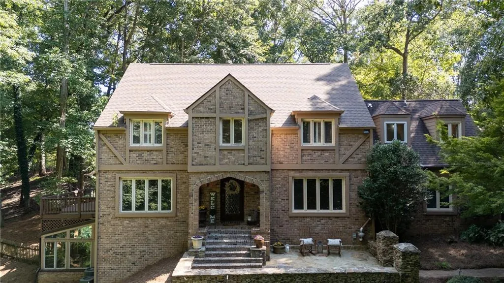 430 Huntcliff Green, Atlanta, Georgia 30350, 4 Bedrooms Bedrooms, ,4 BathroomsBathrooms,Residential,For Sale,430 Huntcliff Green,7642741