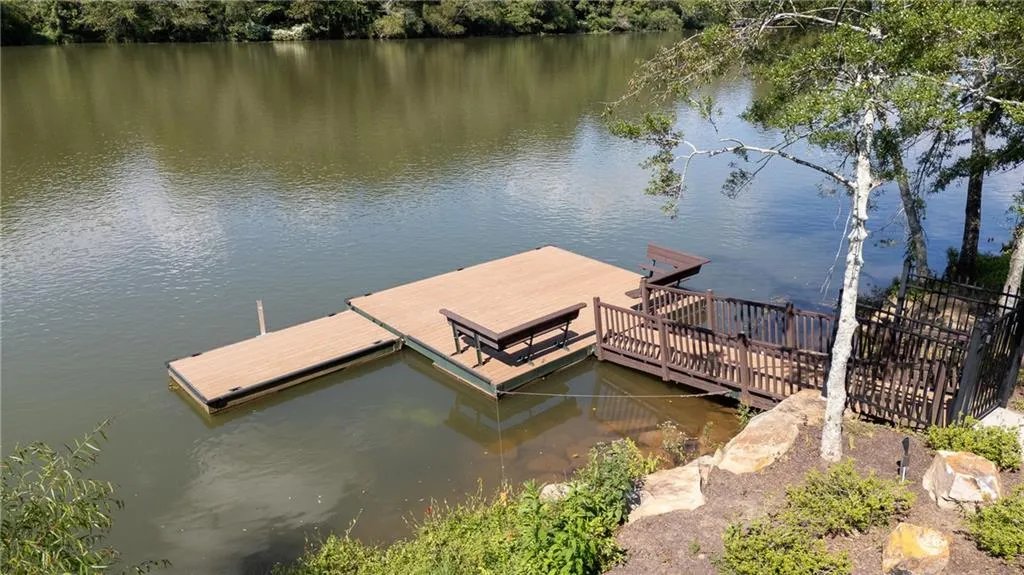 Community dock.  Launch yoour kayak!