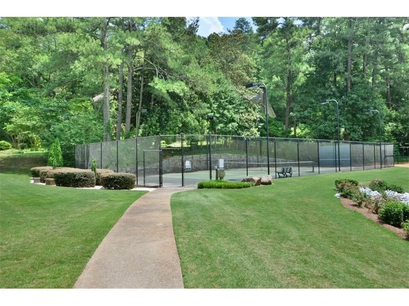 360 Lighthouse Point, Atlanta, Georgia 30328, 4 Bedrooms Bedrooms, ,2 BathroomsBathrooms,Residential,Sold,360 Lighthouse Point,6919151