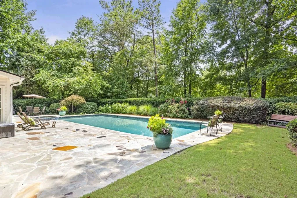 360 Lighthouse Point, Atlanta, Georgia 30328, 4 Bedrooms Bedrooms, ,2 BathroomsBathrooms,Residential,Sold,360 Lighthouse Point,6919151